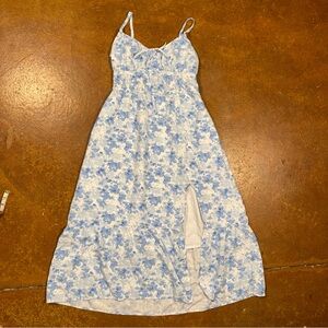 Hollister floral spaghetti straps ruched back maxi dress w/high slit medium